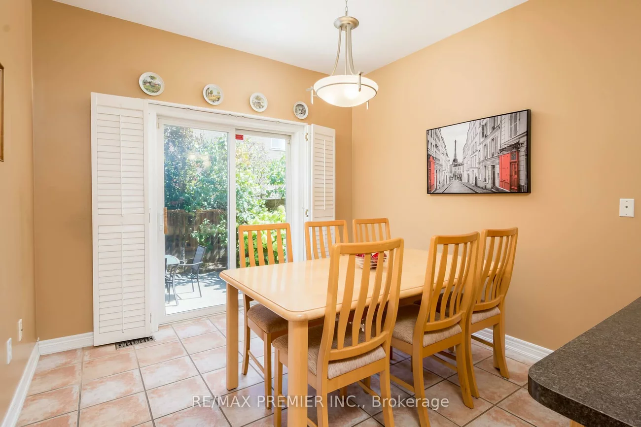 36, Toulon, Vellore Village, Vaughan