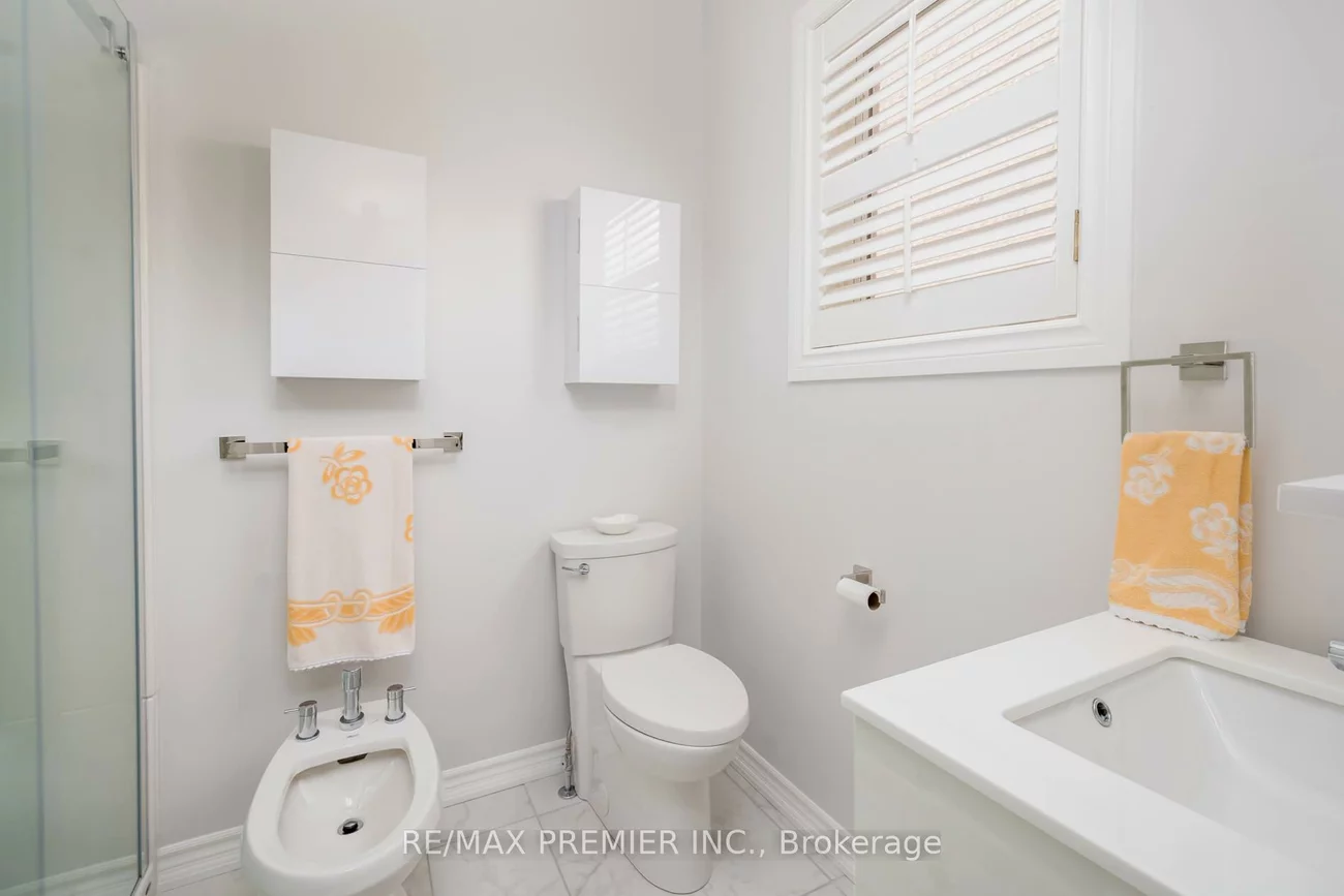 36, Toulon, Vellore Village, Vaughan