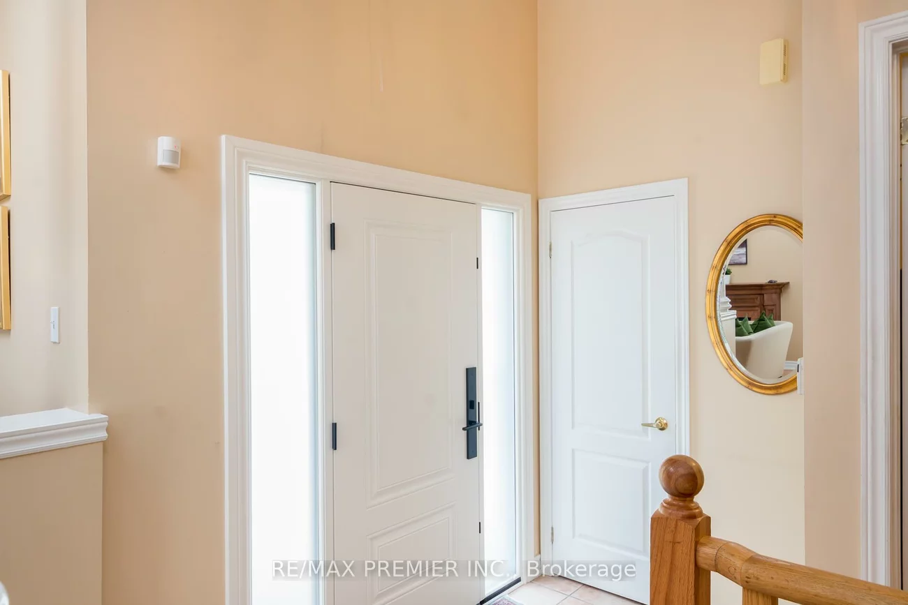 36, Toulon, Vellore Village, Vaughan