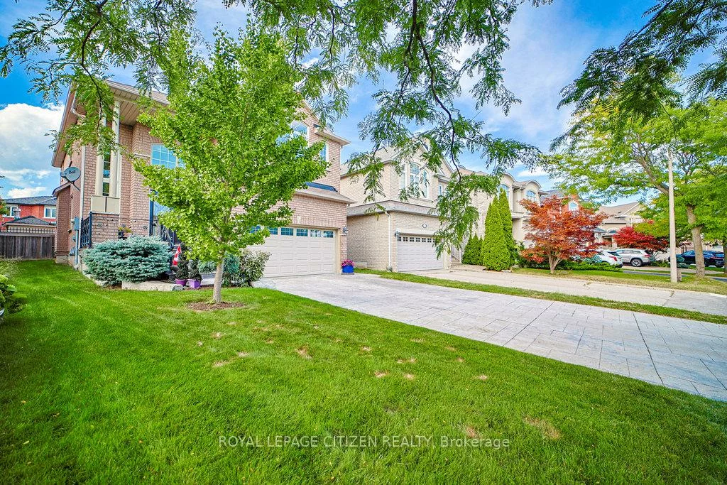 31, Burnhaven, Maple, Vaughan