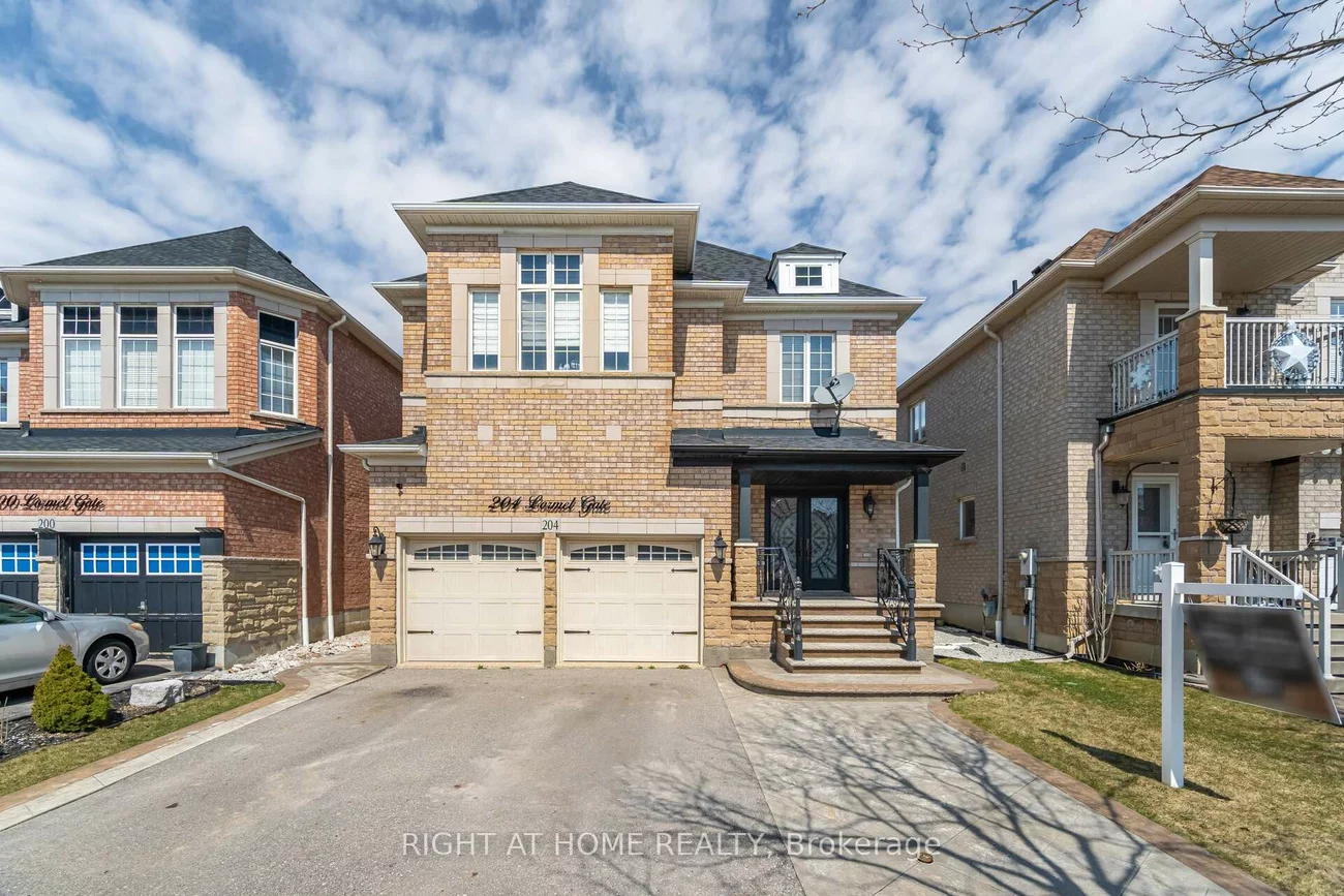 204, Lormel, Vellore Village, Vaughan