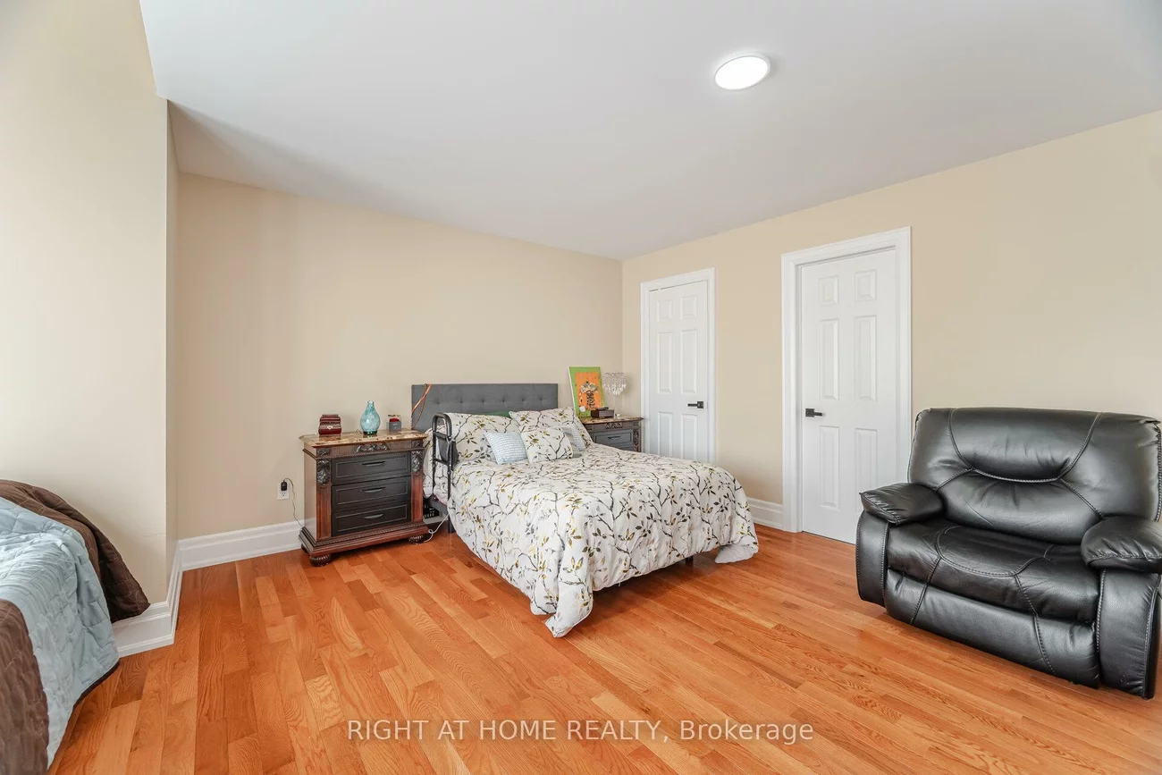 204, Lormel, Vellore Village, Vaughan