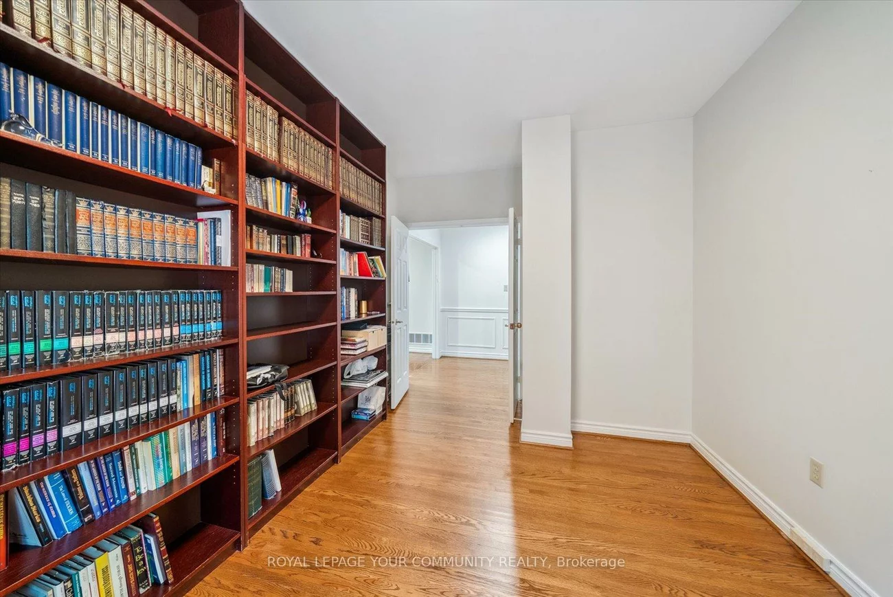 136, Markwood, Crestwood-Springfarm-Yorkhill, Vaughan