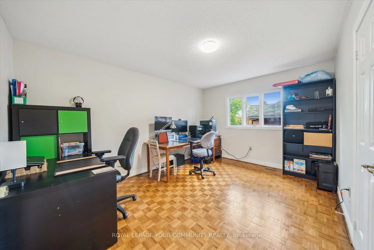 136, Markwood, Crestwood-Springfarm-Yorkhill, Vaughan