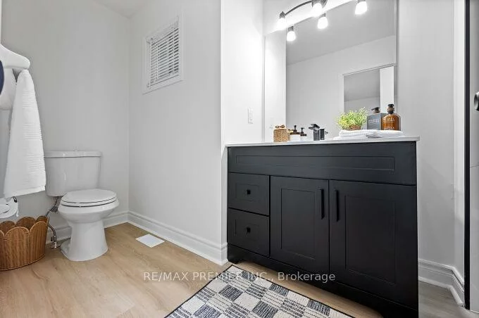 78, Keystar, Vellore Village, Vaughan