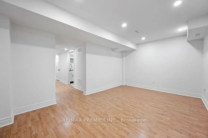 78, Keystar, Vellore Village, Vaughan