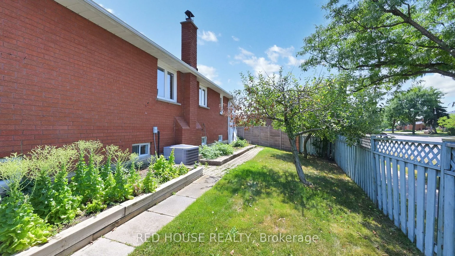 1, Dante, East Woodbridge, Vaughan