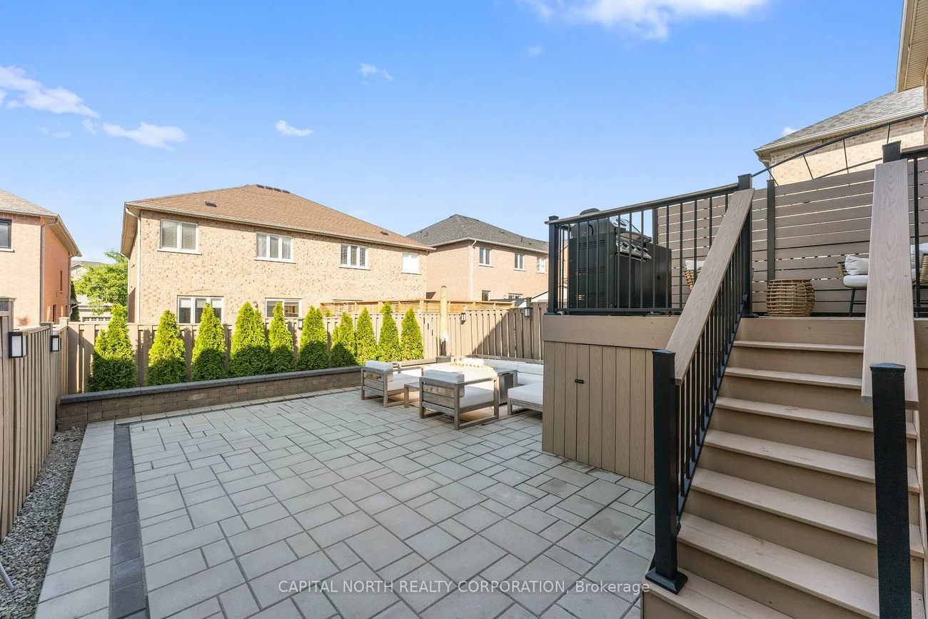 83, Treasure Hill, Maple, Vaughan