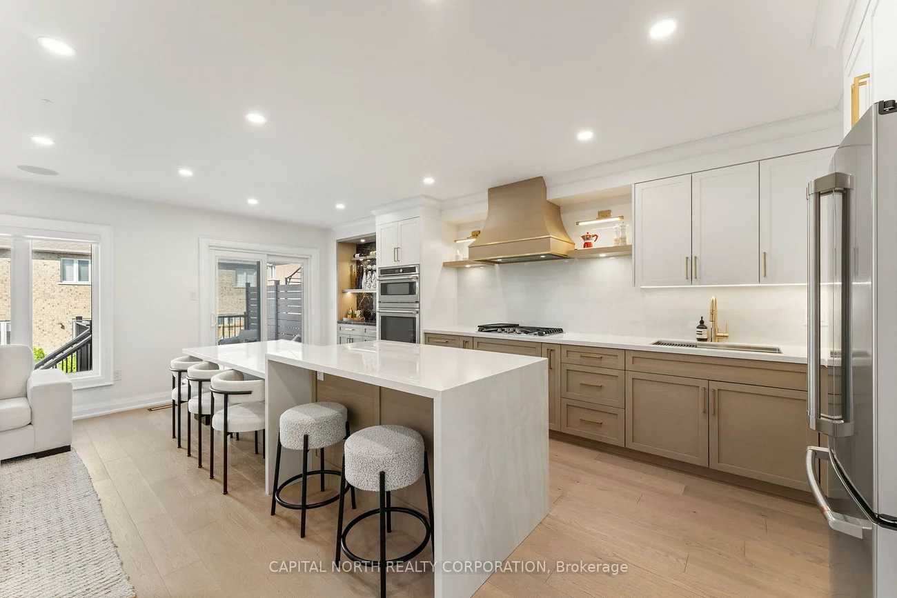 83, Treasure Hill, Maple, Vaughan