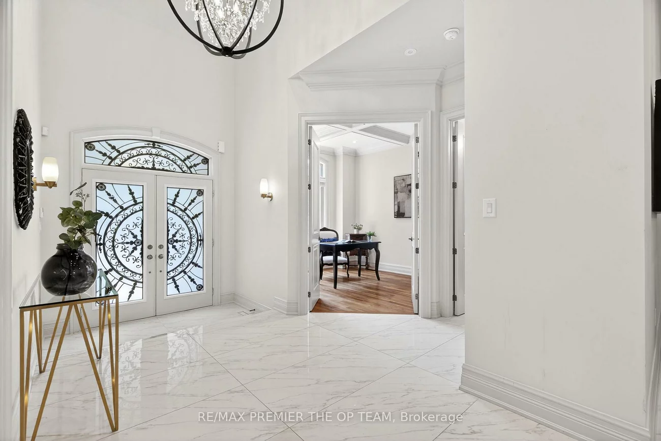 24, Grand Vellore, Vellore Village, Vaughan