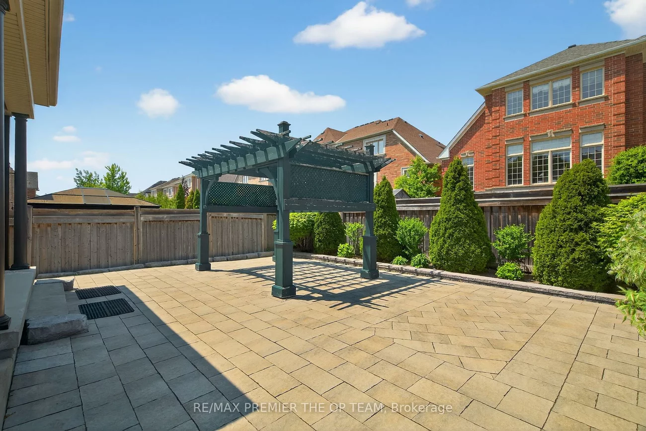 24, Grand Vellore, Vellore Village, Vaughan