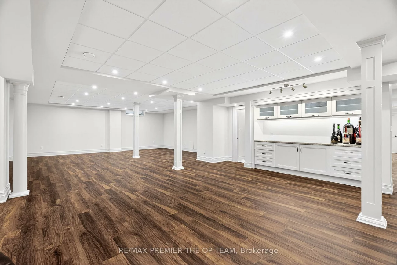 24, Grand Vellore, Vellore Village, Vaughan