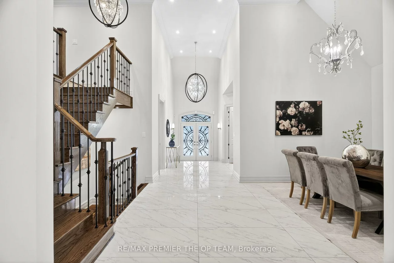 24, Grand Vellore, Vellore Village, Vaughan