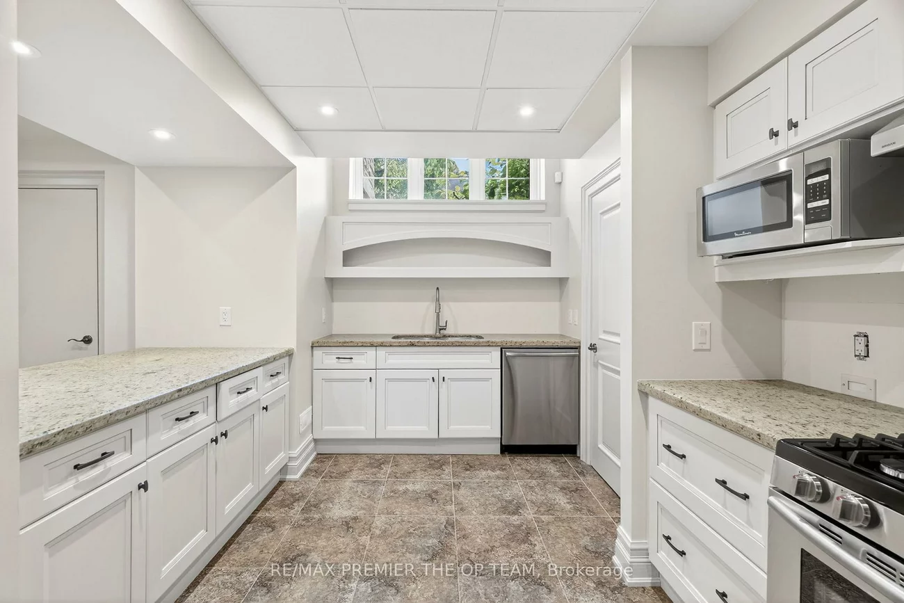 24, Grand Vellore, Vellore Village, Vaughan