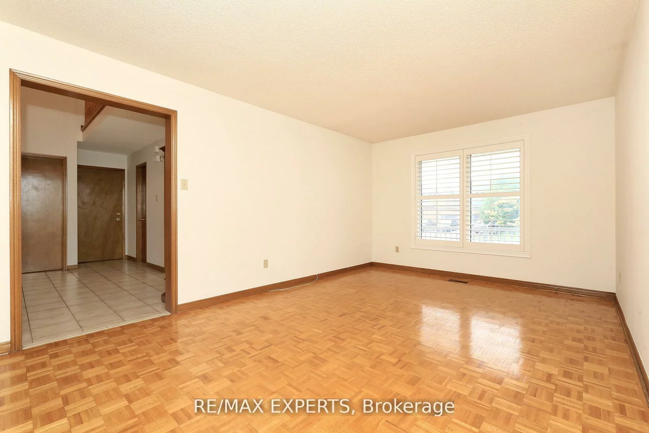 129, Father Ermanno, East Woodbridge, Vaughan