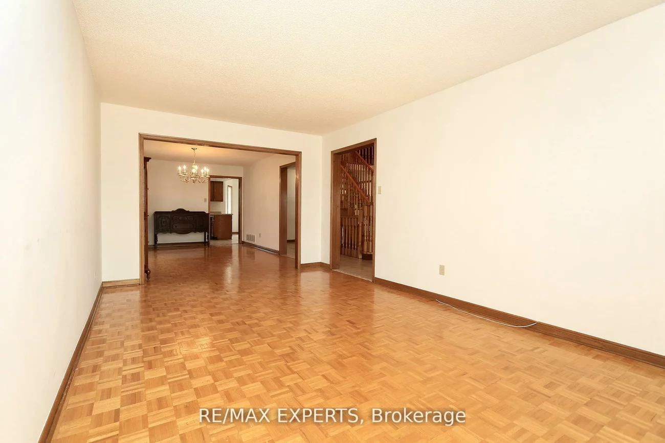 129, Father Ermanno, East Woodbridge, Vaughan