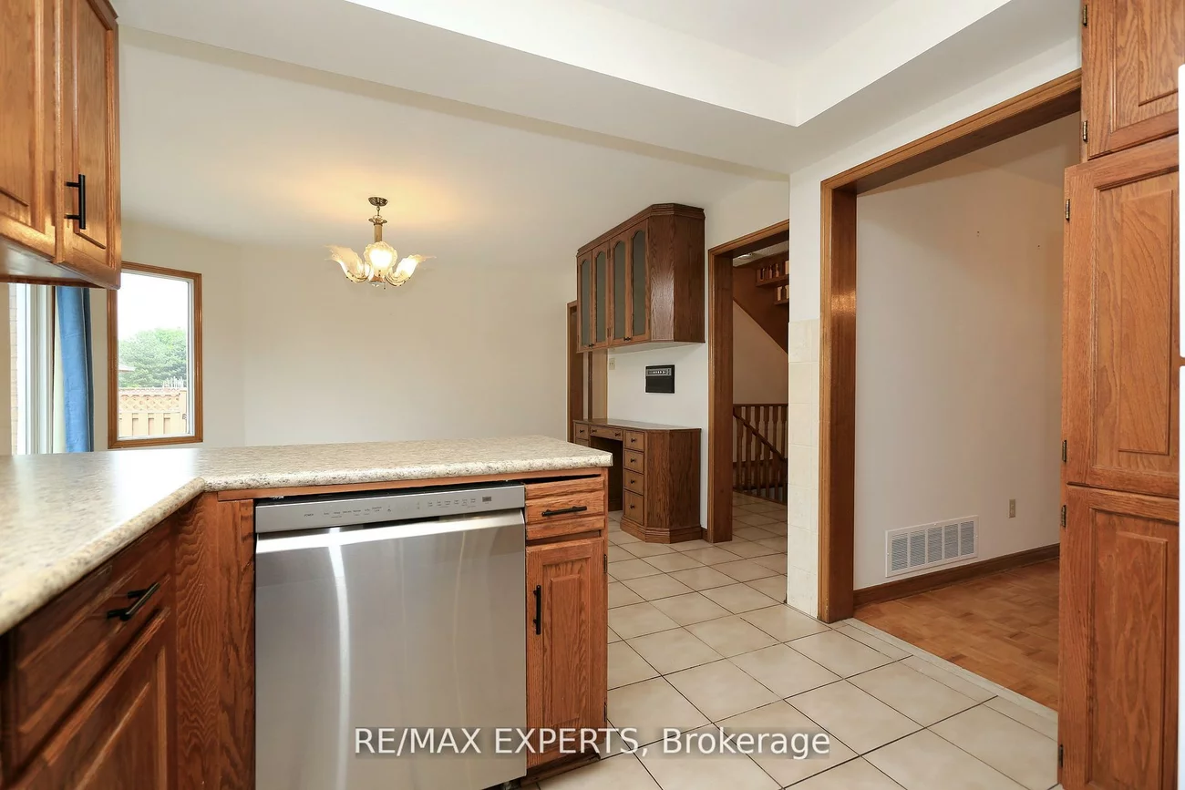 129, Father Ermanno, East Woodbridge, Vaughan