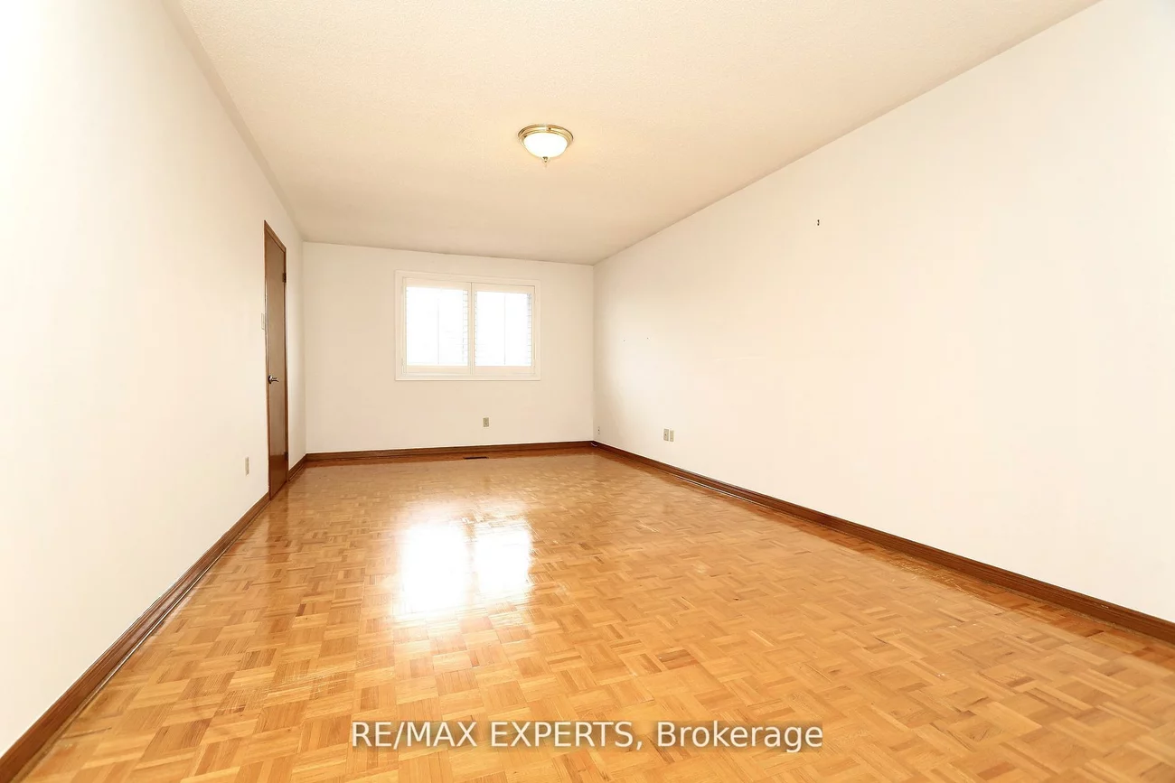 129, Father Ermanno, East Woodbridge, Vaughan