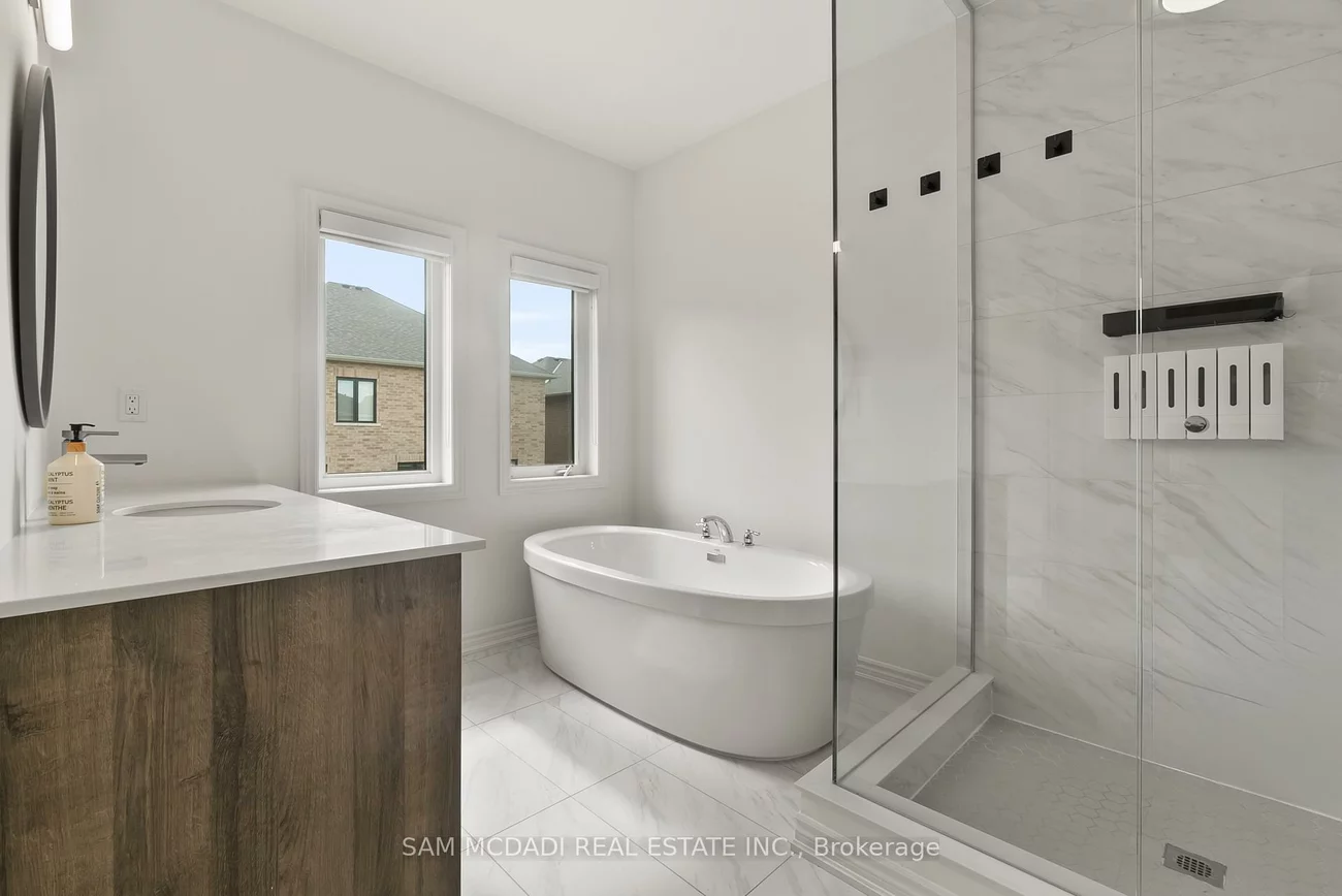 138, Factor, Kleinburg, Vaughan