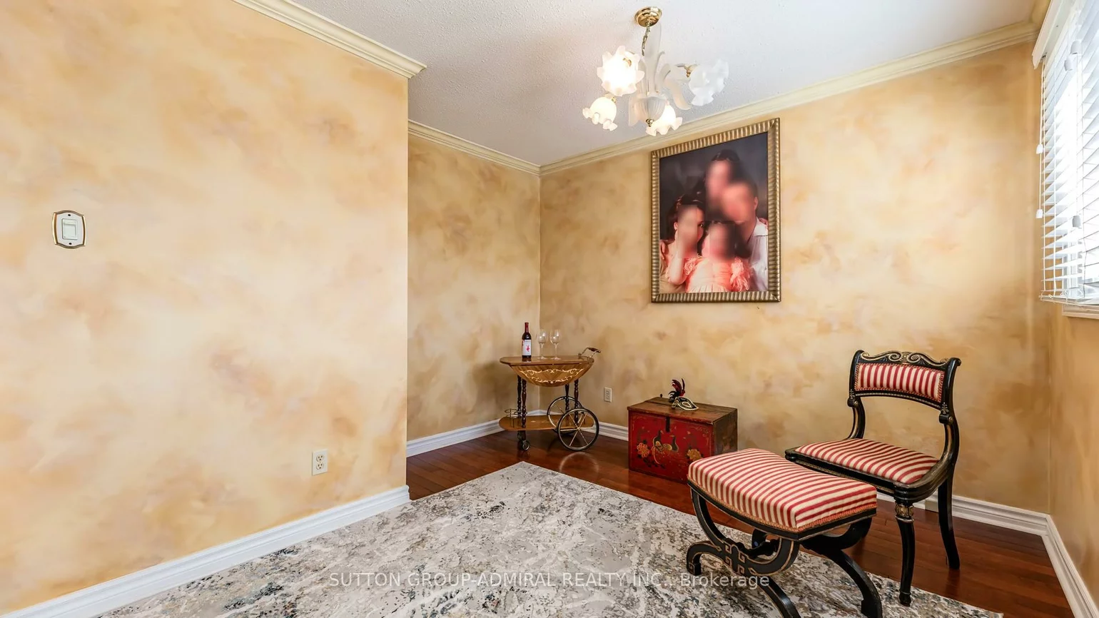 25, Flamingo, Uplands, Vaughan