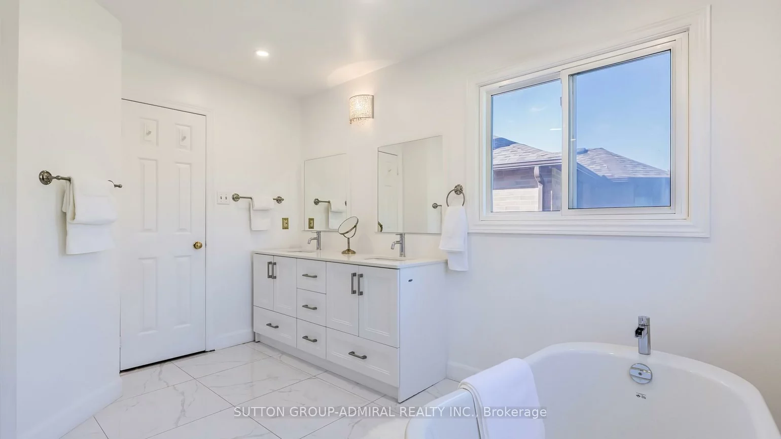 25, Flamingo, Uplands, Vaughan