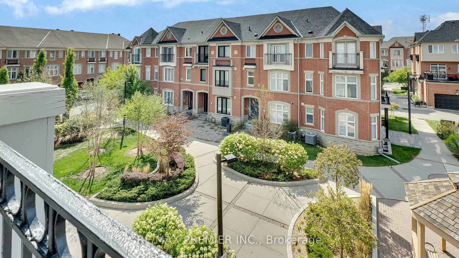 10, Henry Peters, East Woodbridge, Vaughan