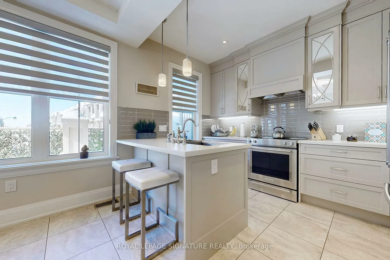 9966, Keele, Maple, Vaughan