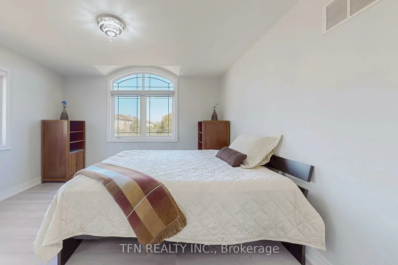 120, Valley Vista, Patterson, Vaughan