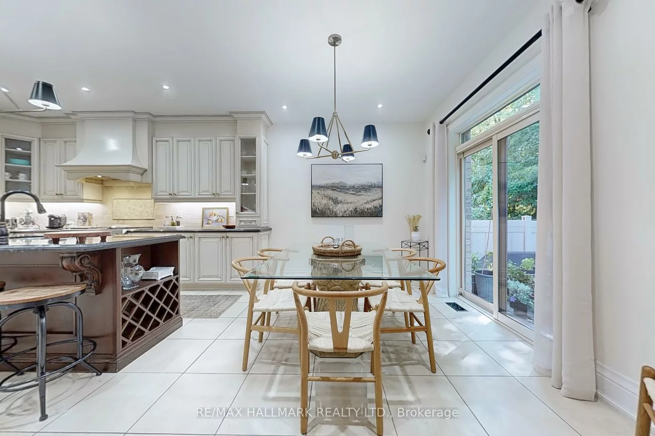 83, Via Borghese, Vellore Village, Vaughan