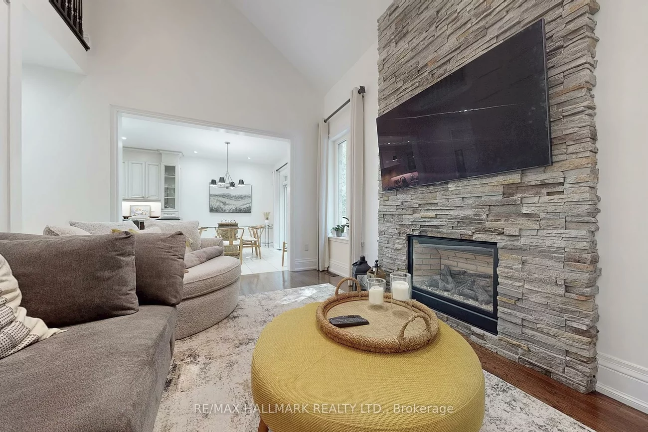 83, Via Borghese, Vellore Village, Vaughan