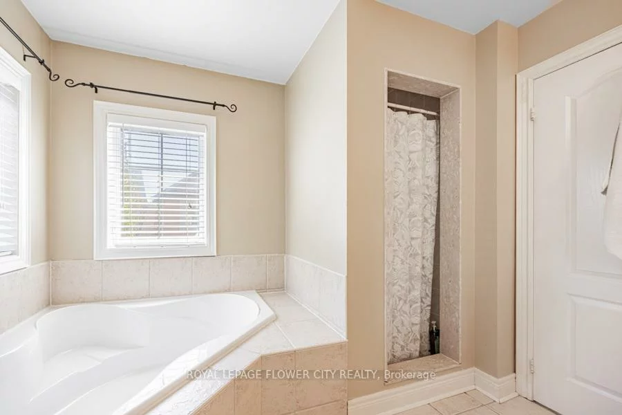73, Hollywood Hill, Vellore Village, Vaughan