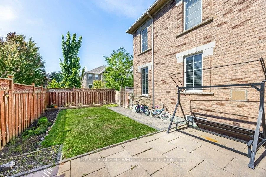 73, Hollywood Hill, Vellore Village, Vaughan