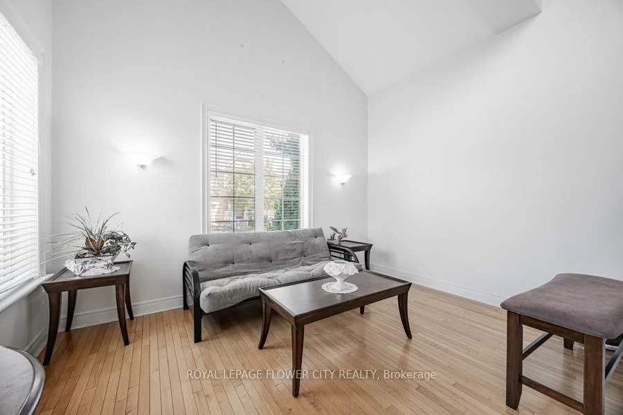 73, Hollywood Hill, Vellore Village, Vaughan