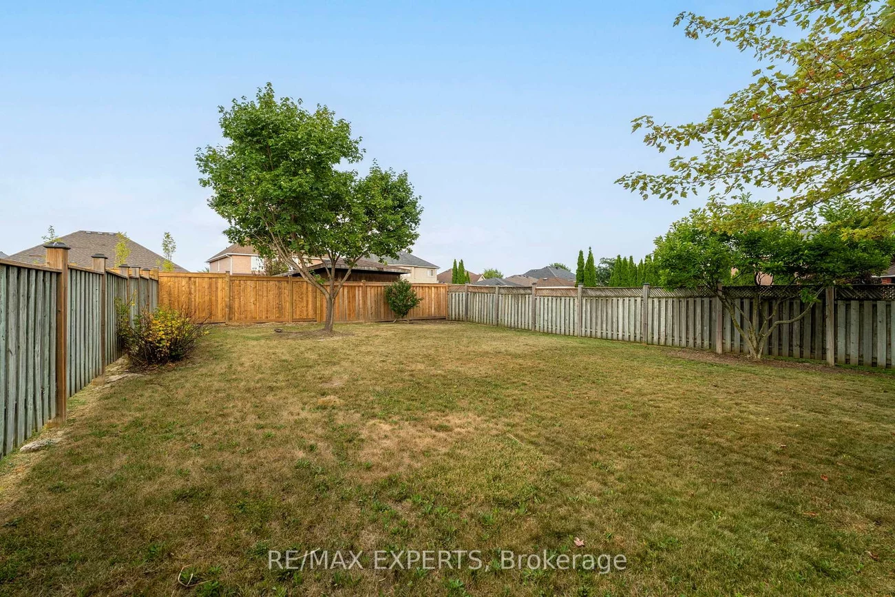 35, Falkirk, Maple, Vaughan