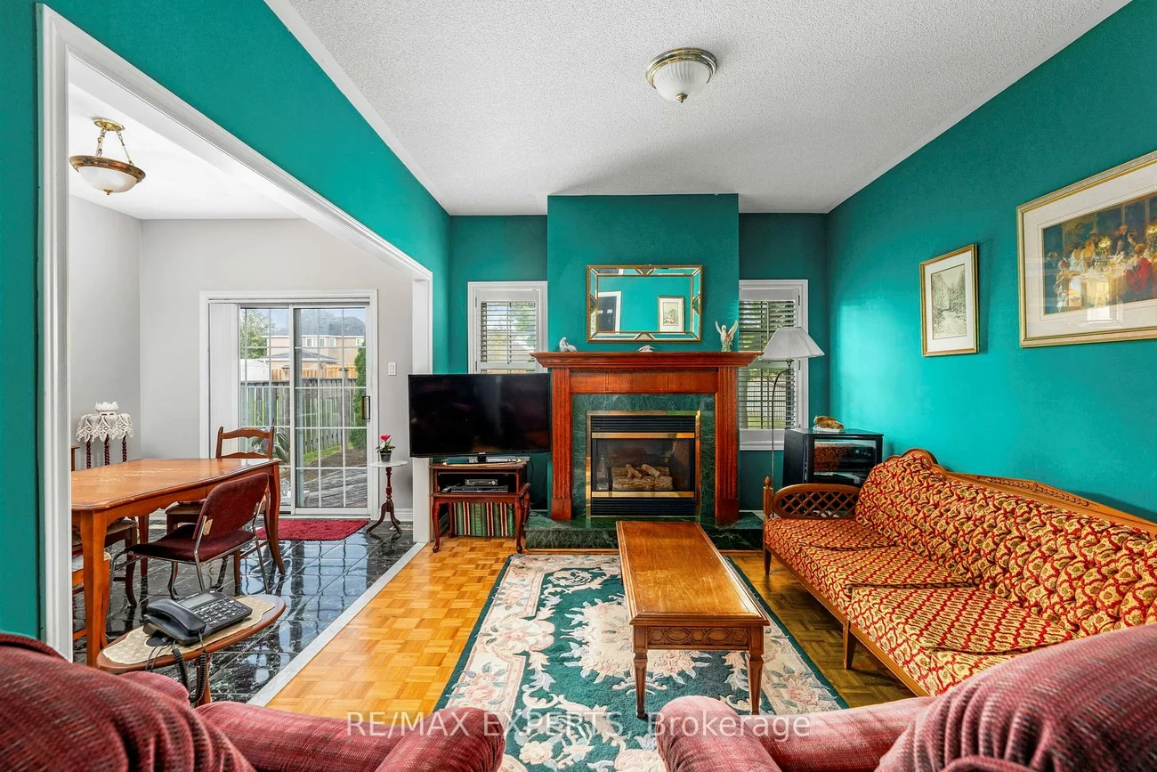 35, Falkirk, Maple, Vaughan