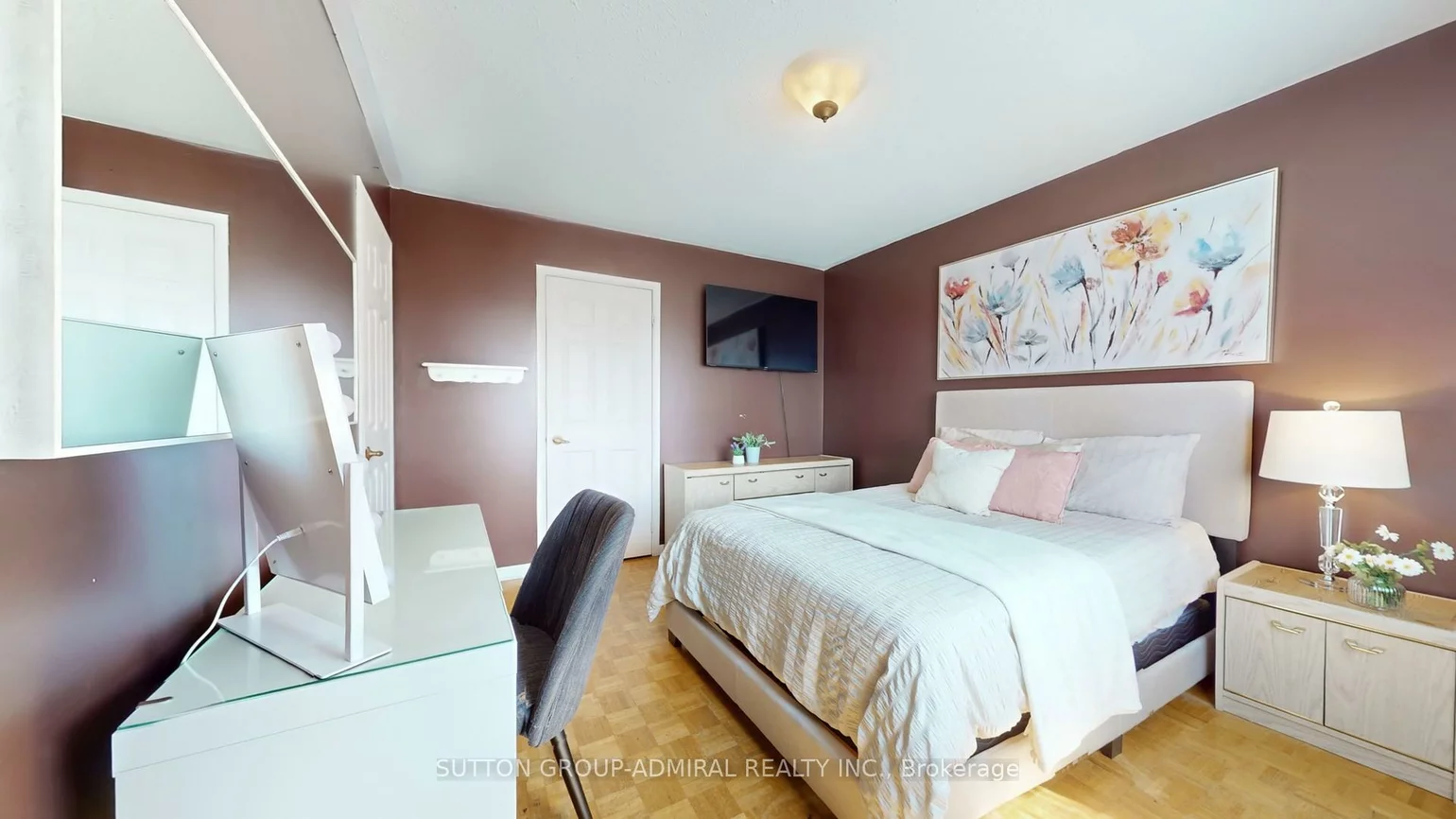 508, Chancellor, East Woodbridge, Vaughan