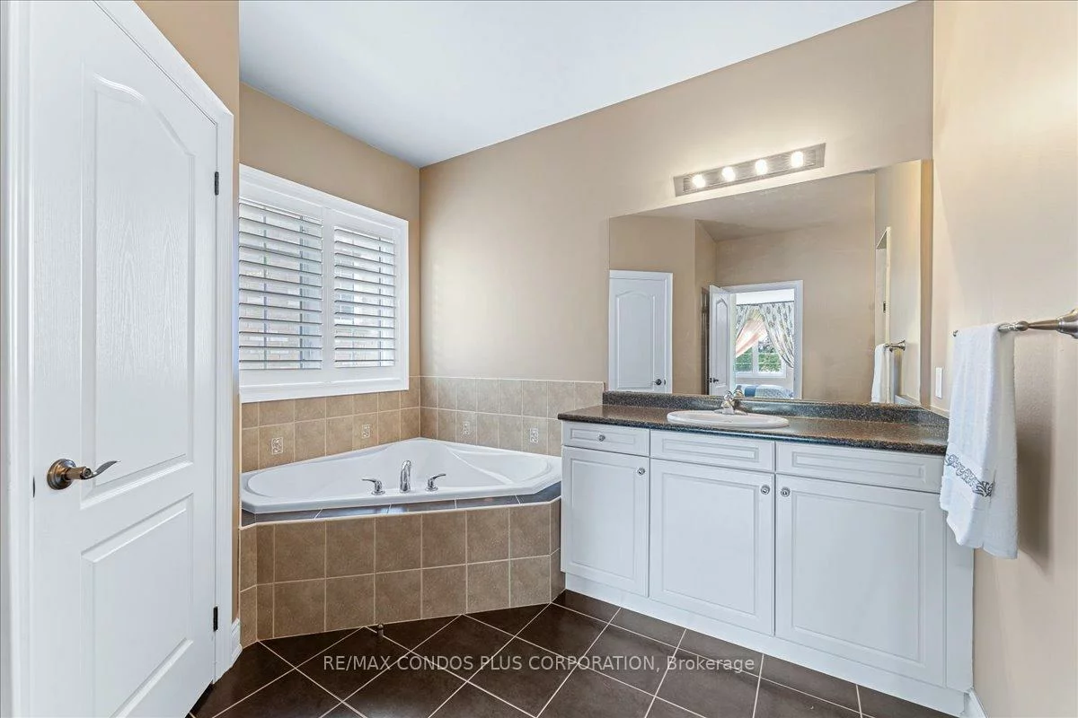 131, Lady Nadia, Patterson, Vaughan