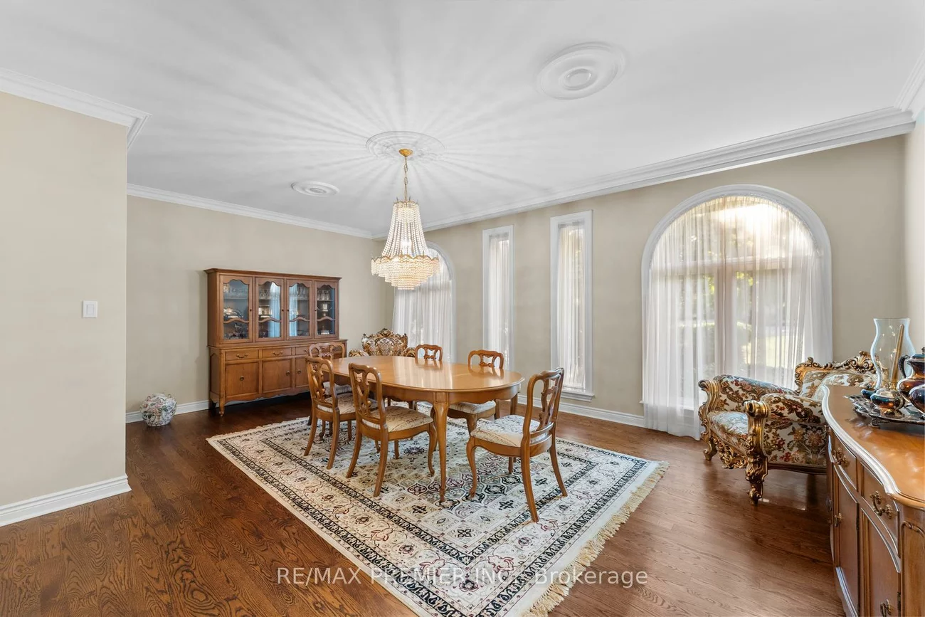 261, Sylvadene, East Woodbridge, Vaughan