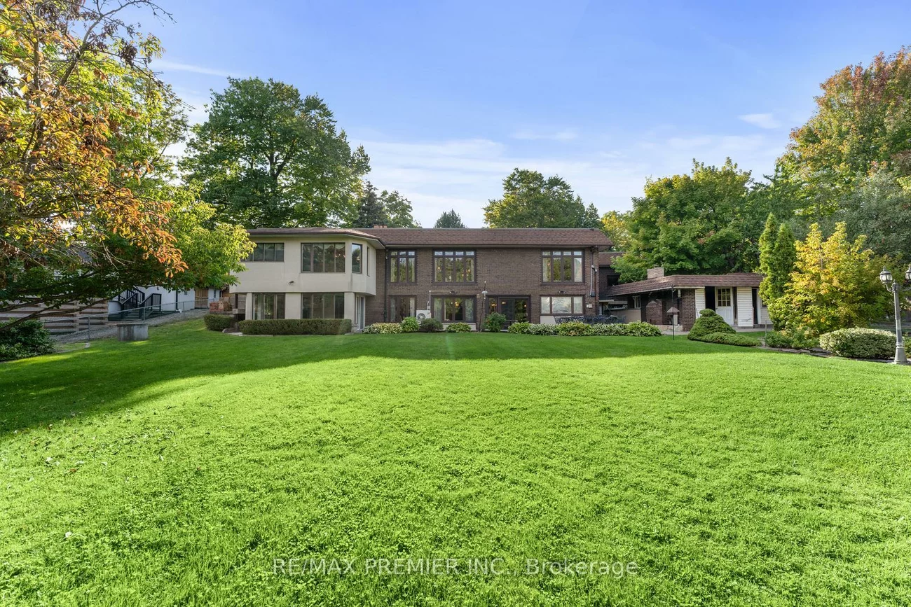 261, Sylvadene, East Woodbridge, Vaughan