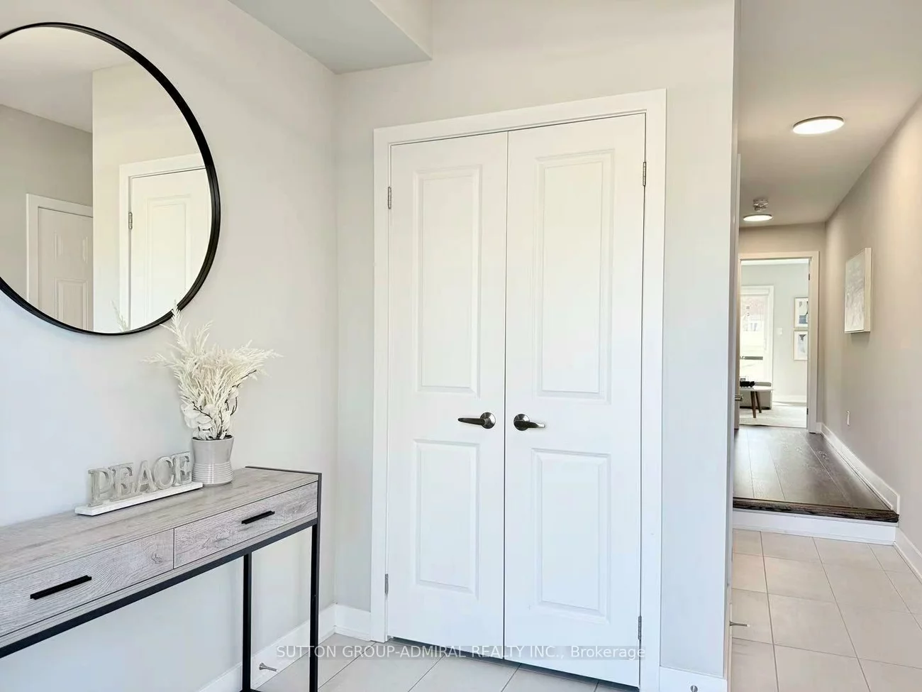 18, Pageant, Vellore Village, Vaughan