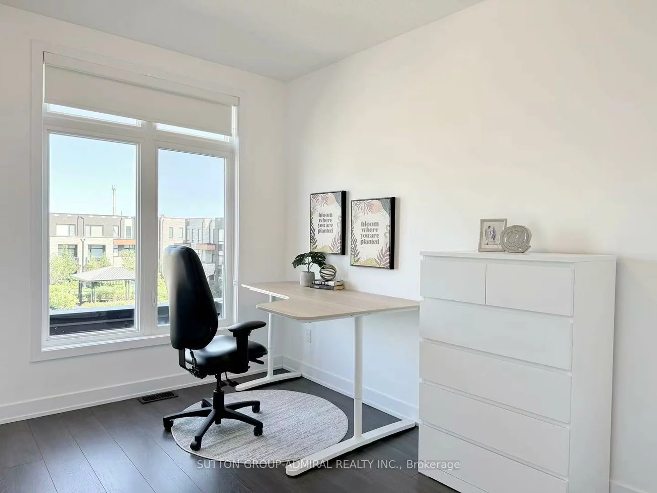 18, Pageant, Vellore Village, Vaughan