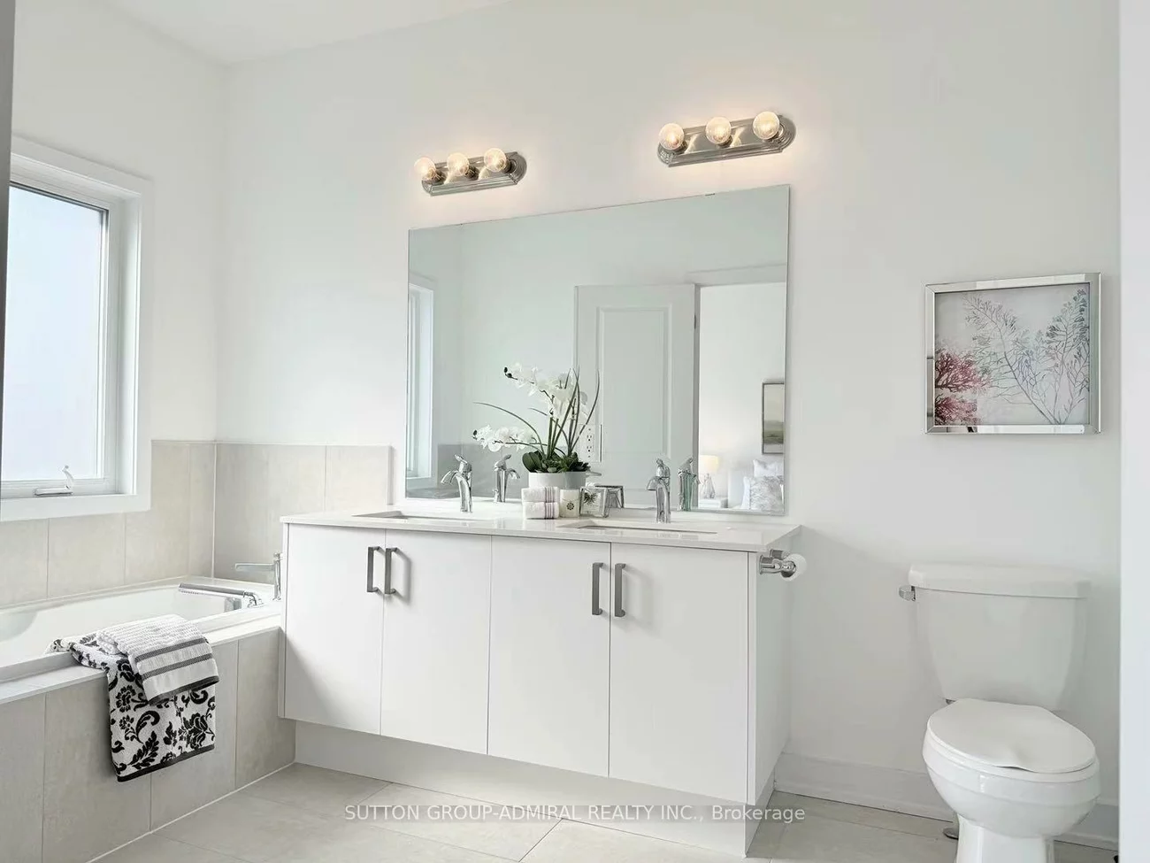 18, Pageant, Vellore Village, Vaughan