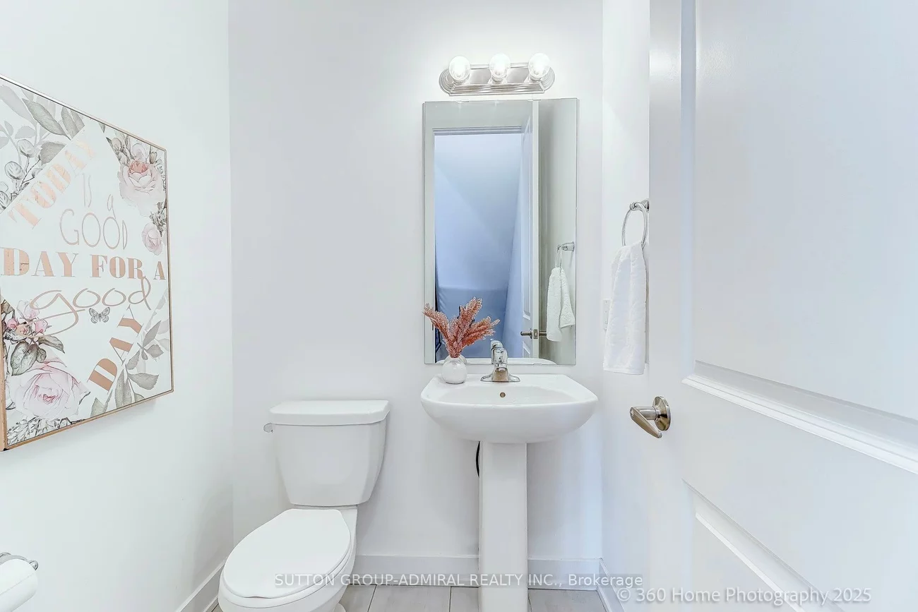 18, Pageant, Vellore Village, Vaughan