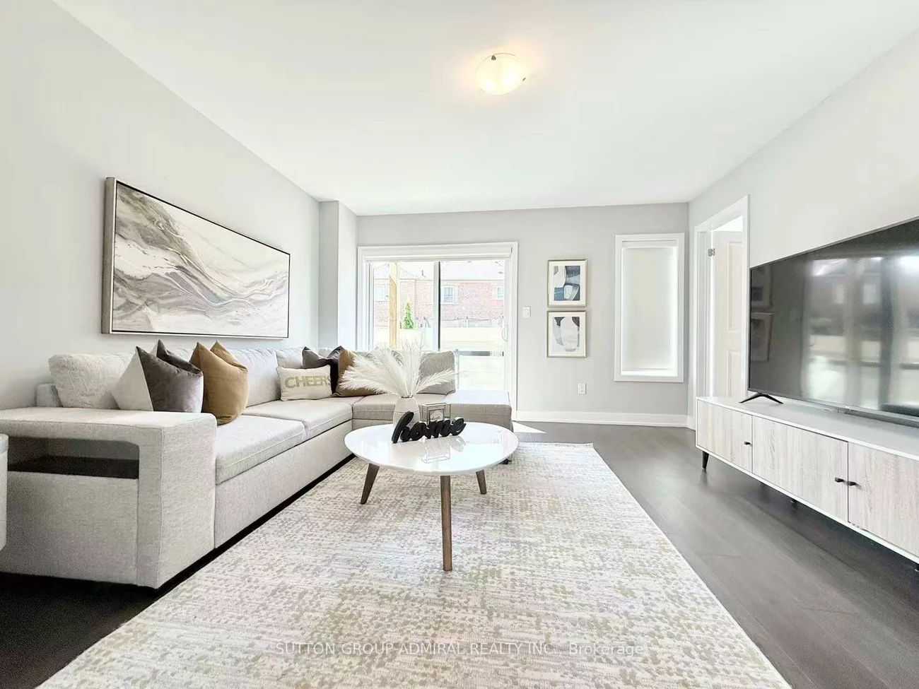 18, Pageant, Vellore Village, Vaughan