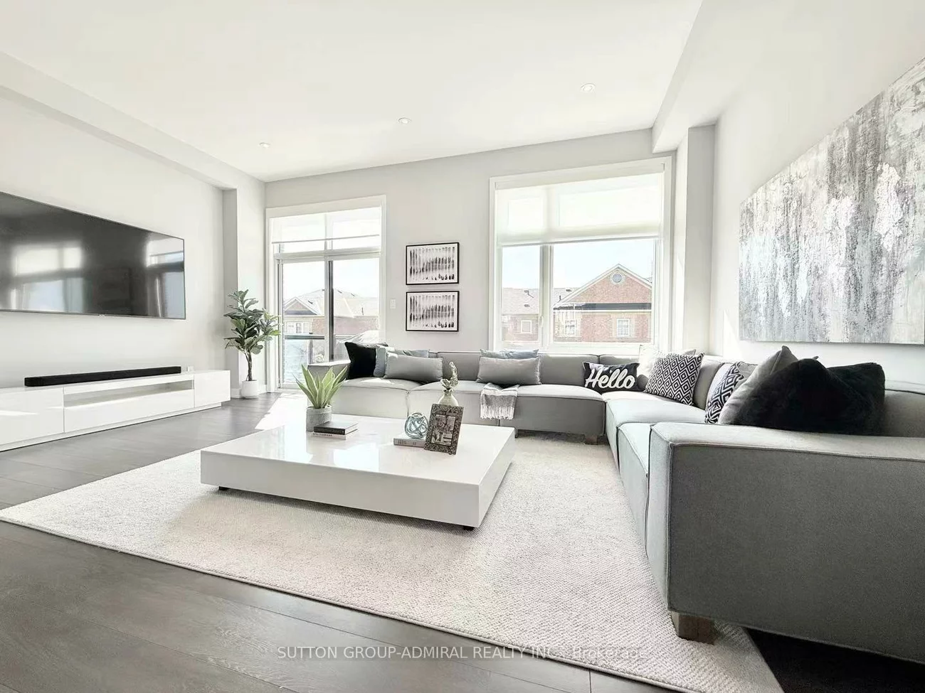 18, Pageant, Vellore Village, Vaughan