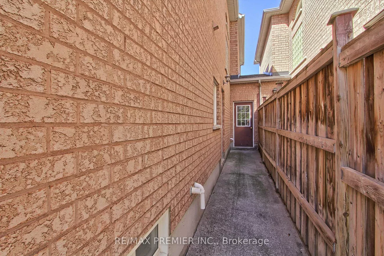39, Ronan, Sonoma Heights, Vaughan