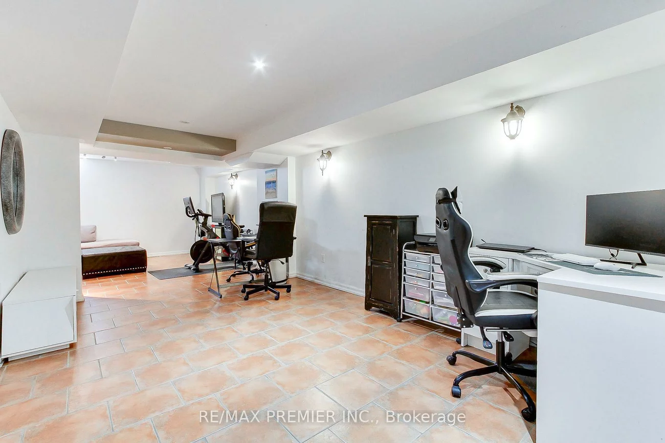 39, Ronan, Sonoma Heights, Vaughan