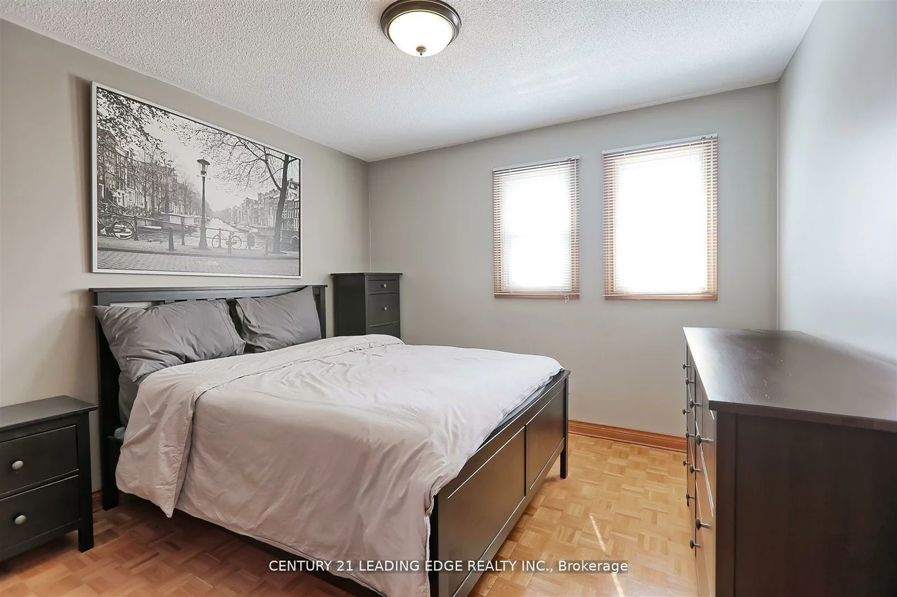 312, Valeria, East Woodbridge, Vaughan