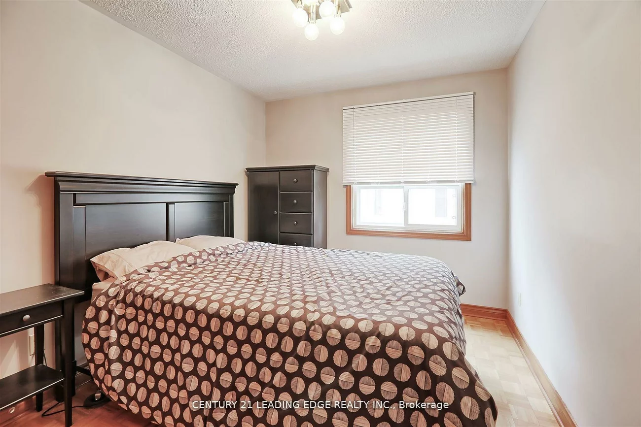 312, Valeria, East Woodbridge, Vaughan