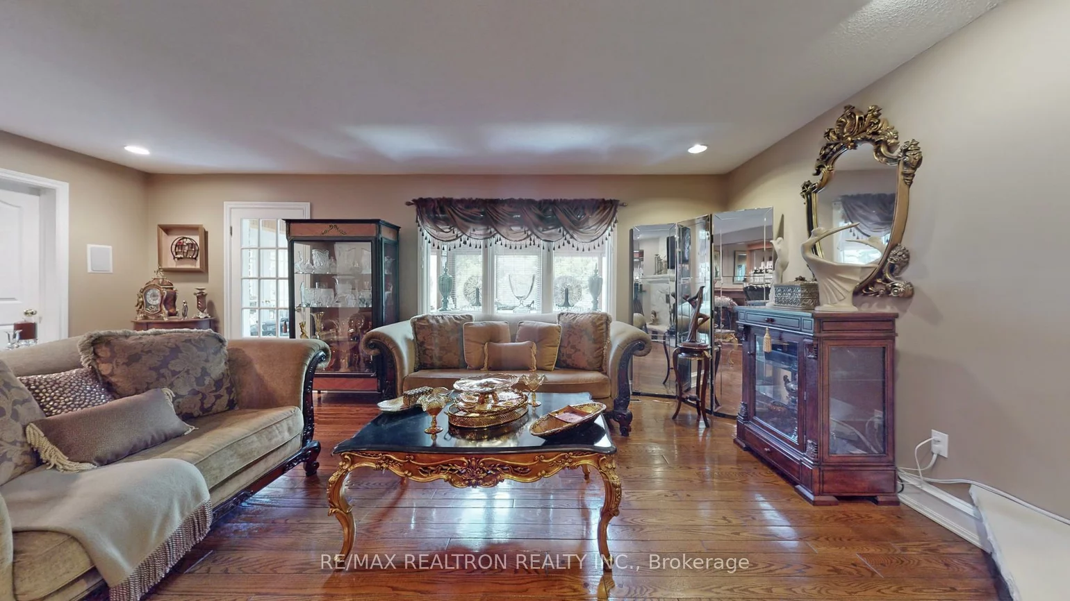 171, Millwood, Vellore Village, Vaughan